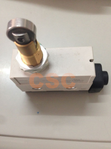 SUMITOMO SH120A1A2/SH200A1A2/SH330A1A2 KHN1432 SWITCH;LIMIT