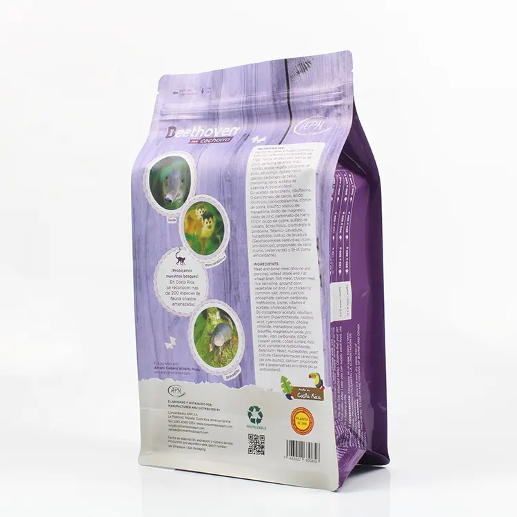 flat-bottom pet food bag