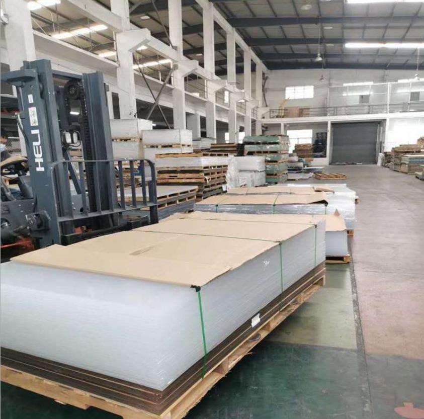 Extruded Acrylic Sheet