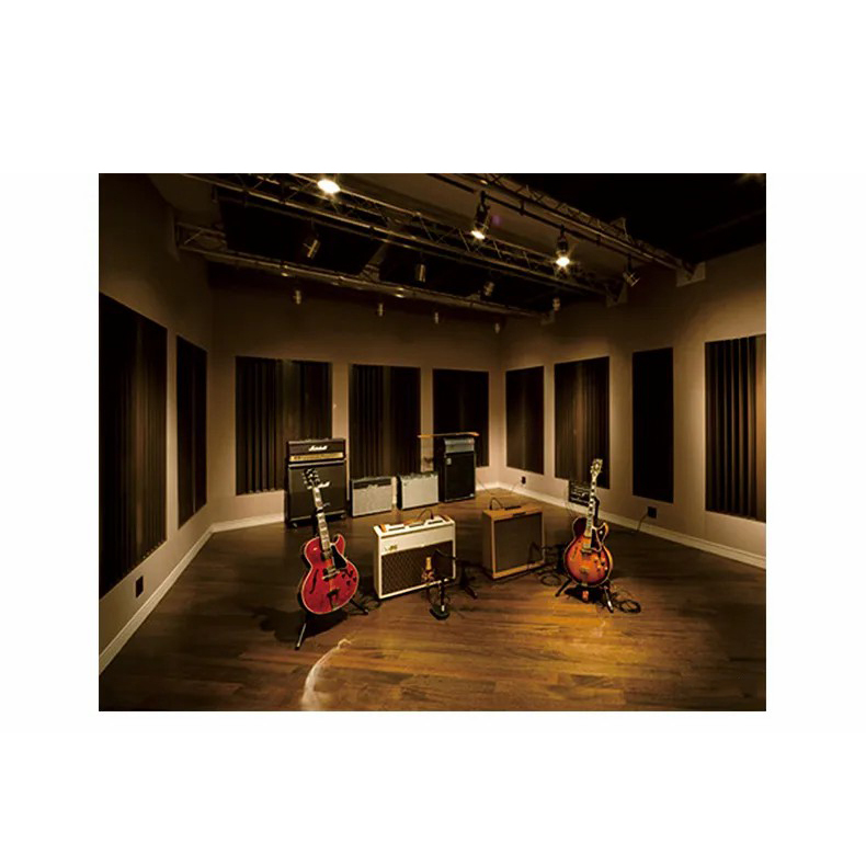 Quadratic Acoustic Sound-Diffusing Body