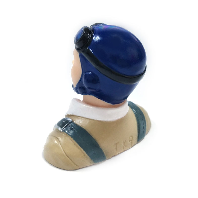 1/9 Scale Pilots Figure Blue Hat L40*W23*H39mm