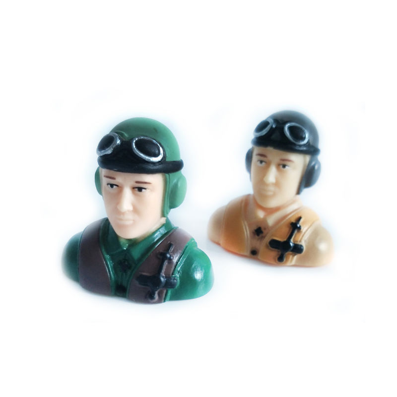 1/9 Scale Pilots Figures L40*W23*H39mm