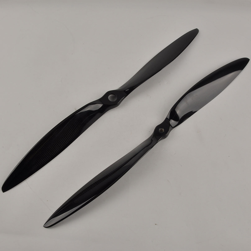 22*20inch+22*22inch carbon fibre propellers, front and rear pair of carbon fibre propellers, suitable for F3A aircraft models