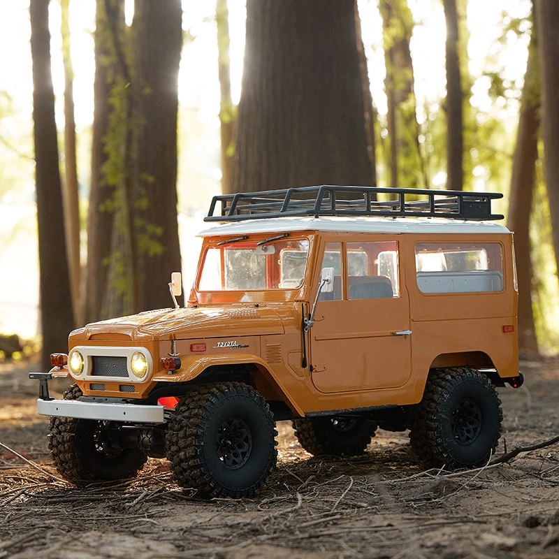 Remote Control car 1:10 Toyota FJ40 Wireless Remote Control Truck Climbing car Large Off-Road Electric Simulation car Model Toys