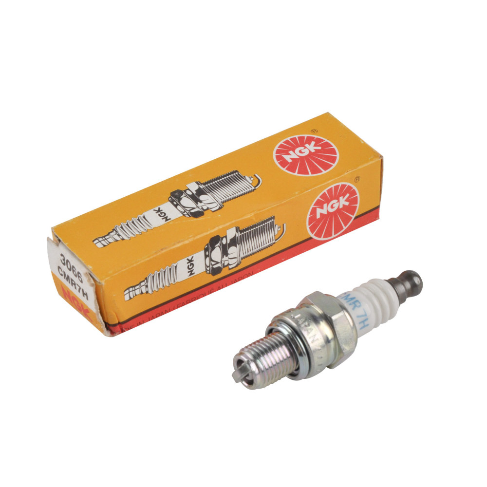1PC Spark Plug CMR7H for Engine RC Multi-Rotor Fixed-Wing UAV Parts