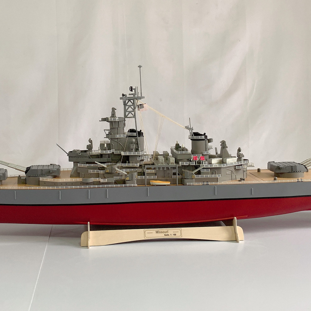1:150 Scale Model of the Battleship Missouri