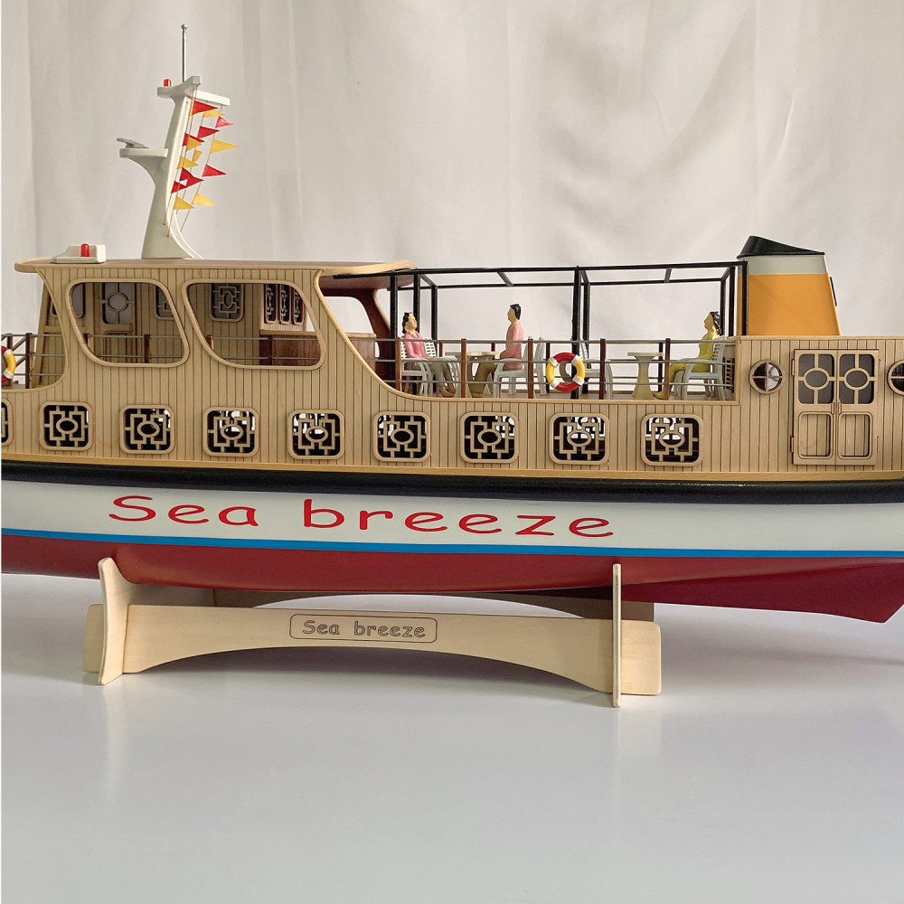 “Sea Breeze” Inland River Yacht Model