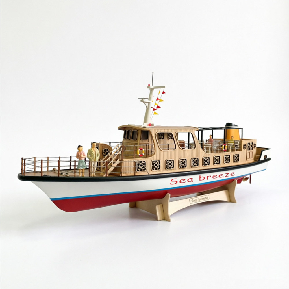 “Sea Breeze” Inland River Yacht Model