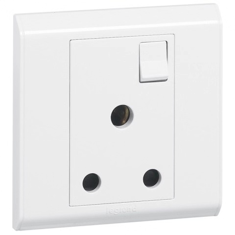 Legrand Belanko Socket 15A socket