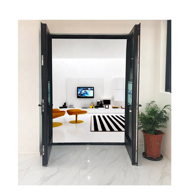 Aluminum swing door