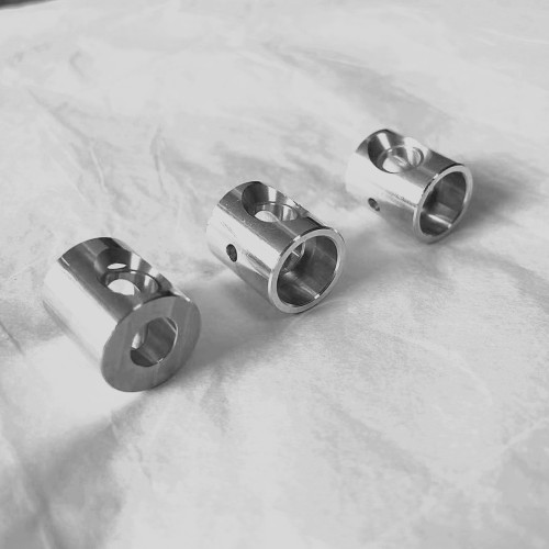 Aluminum CNC Machined Parts for mpv retainer