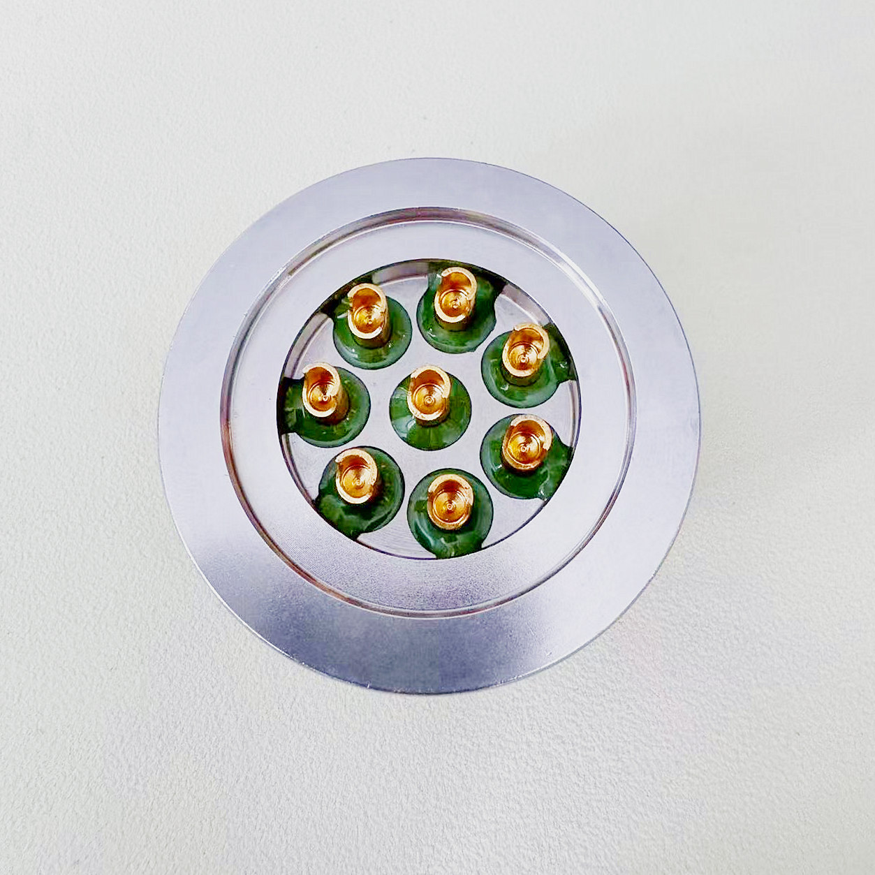 High temperature Vacuum Connector KF40-8P