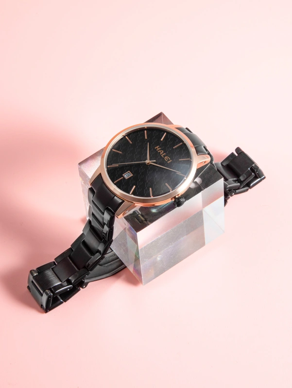 Luxury Steel Strap Quartz Watch and Bracelet Set for Women