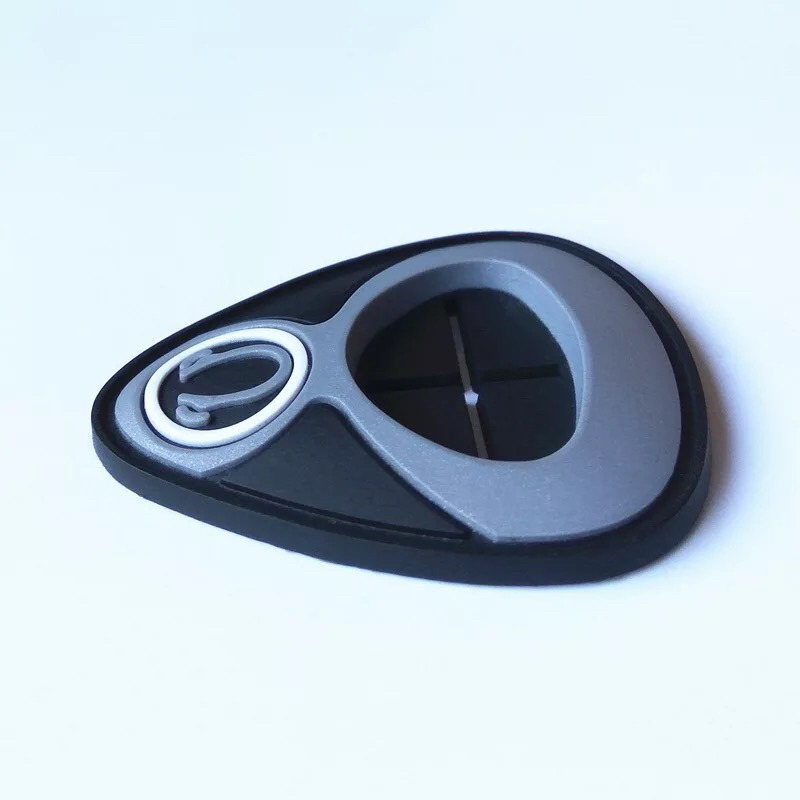 Silicone garment label