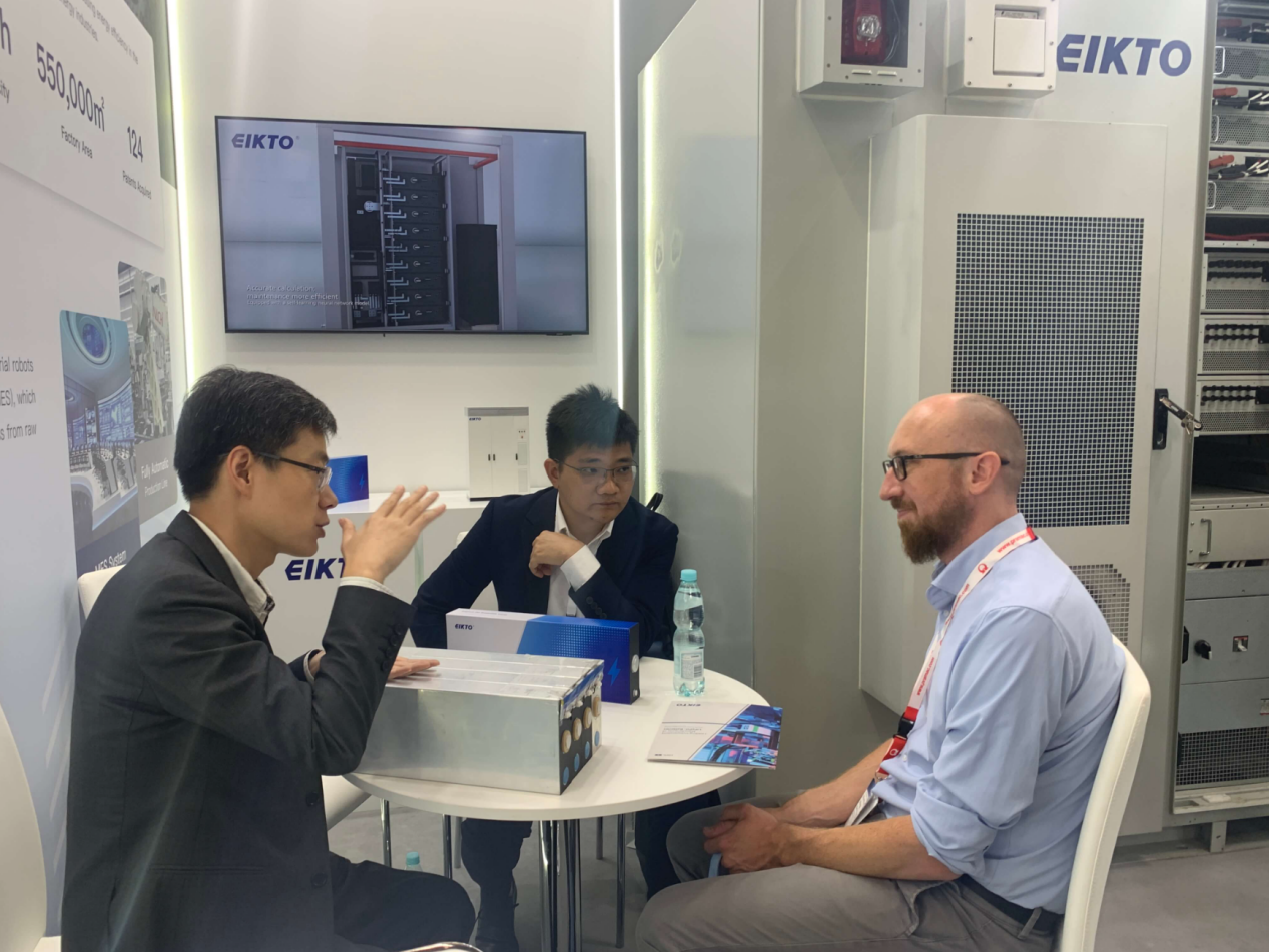 EIKTO Battery Shines at Intersolar Europe with Energy Storage Products