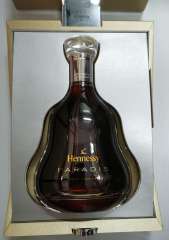 軒尼詩杯莫停百樂亭