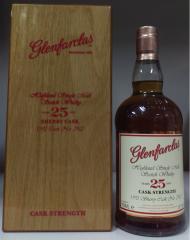 Glenfarclas 25yrs Cask Strength 700ml