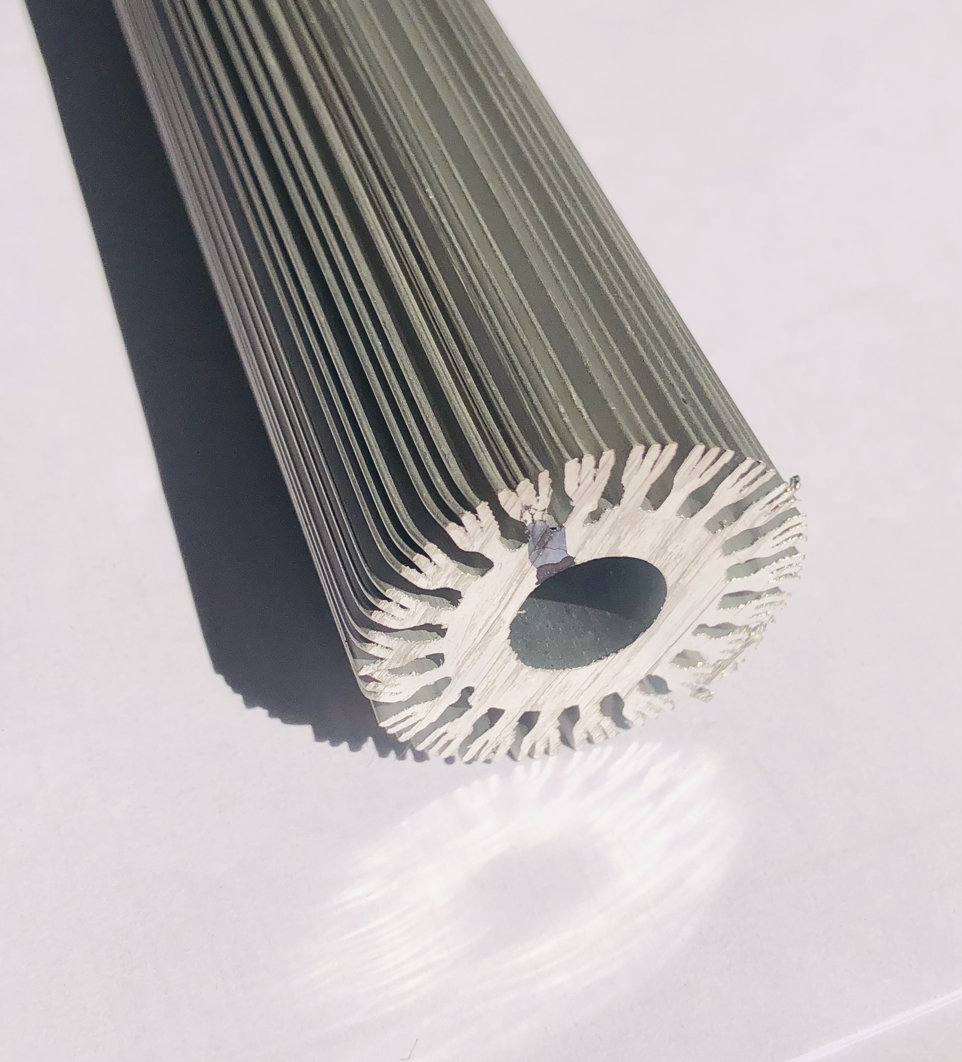 Perfil de extrusão de alumínio para dissipador de calor/radiador