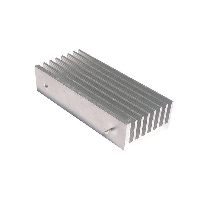 Profilé en aluminium extrudé pour dissipateur de chaleur/radiateur