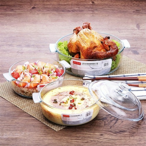 Glass roasting dish with lid