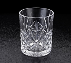 Whisky tumbler glass