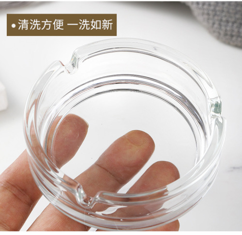 Small round crystal ashtray for star hotel