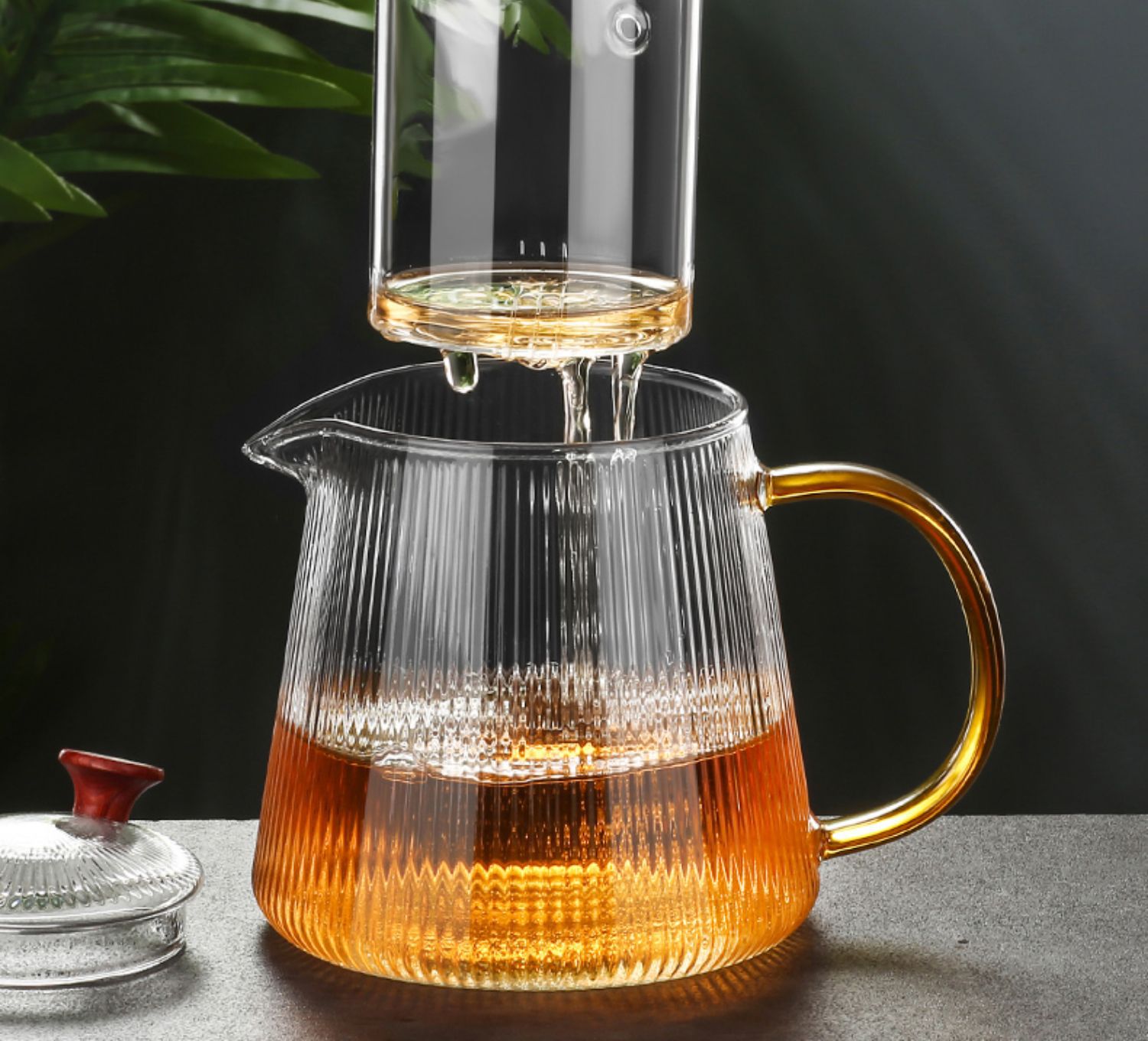 Glass tea pot and cup set