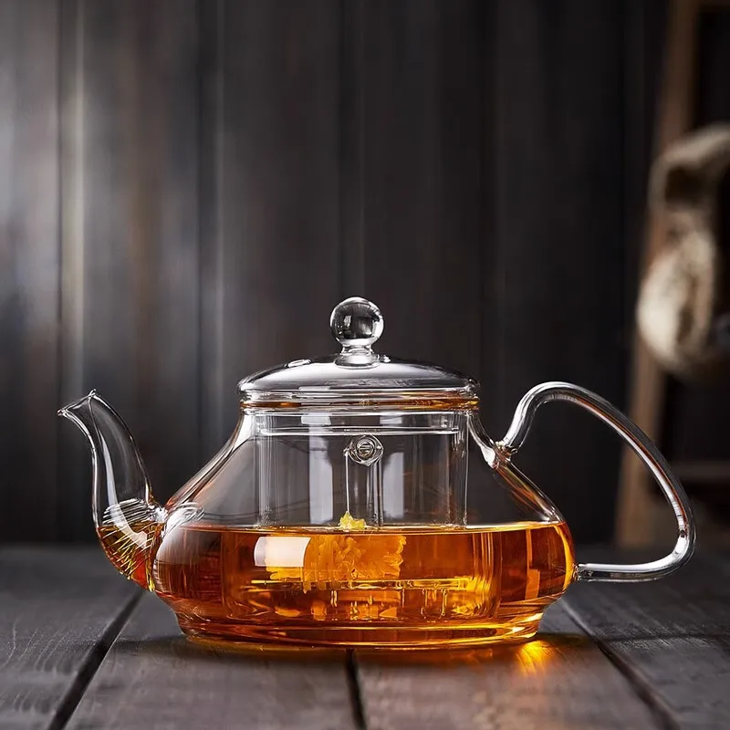 Borosilicate glass teapot with infuser