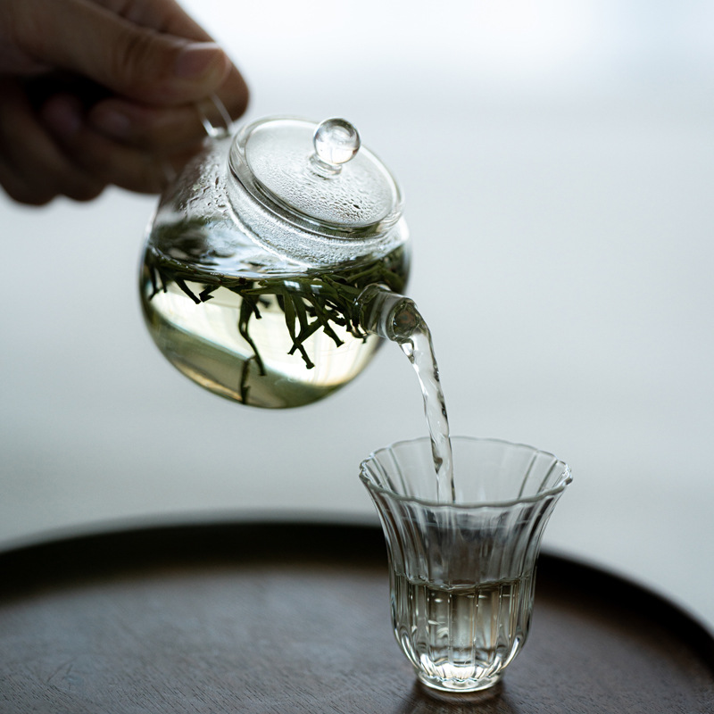 Borosilicate glass tea kettle