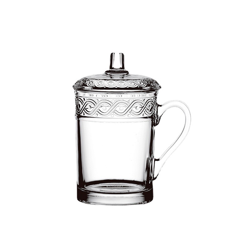 Tea glass with handle