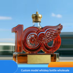 wholesale customize model engine tiger eagle patterned whiskey bottle