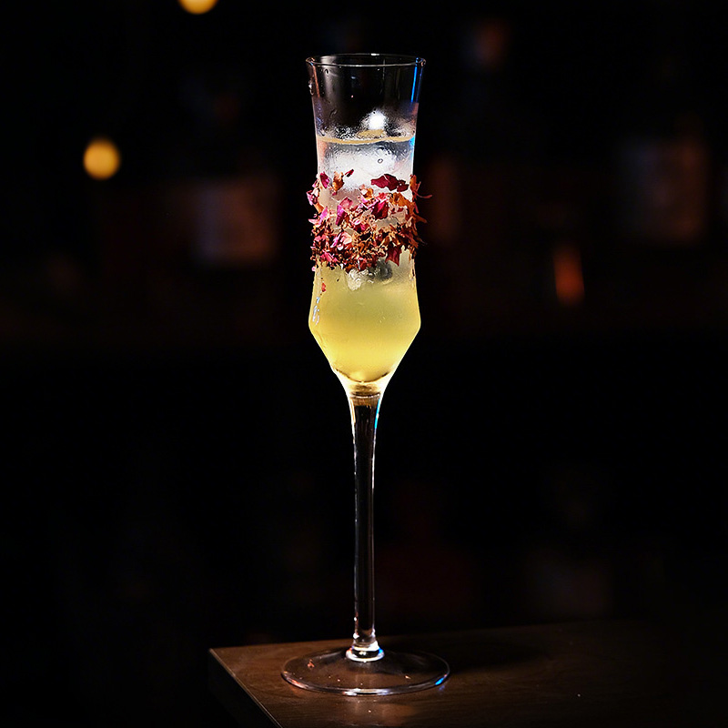 custom handmade Crystal wedding champagne glass mini order 240pcs DIY Design cocktail glass Toasting Glass