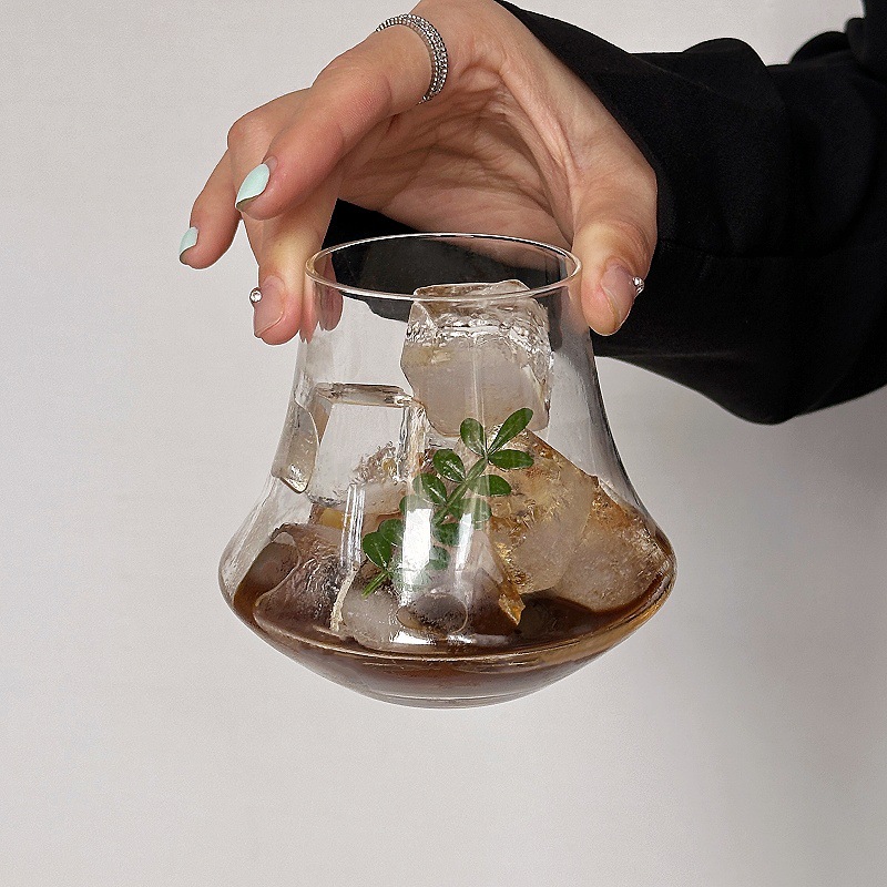 Pouring Success: Why Foreign Glassware Brands Are Cheers-ing to Chinese Manufacturing