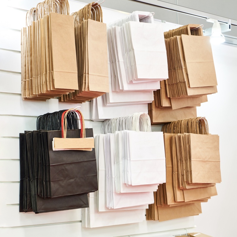 Shopping bag & paper gift bag
