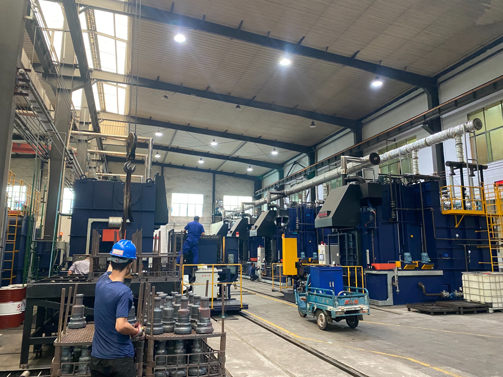 STATE-OF-THE-ART MACHINING CENTERS AND CNC MACHINES.