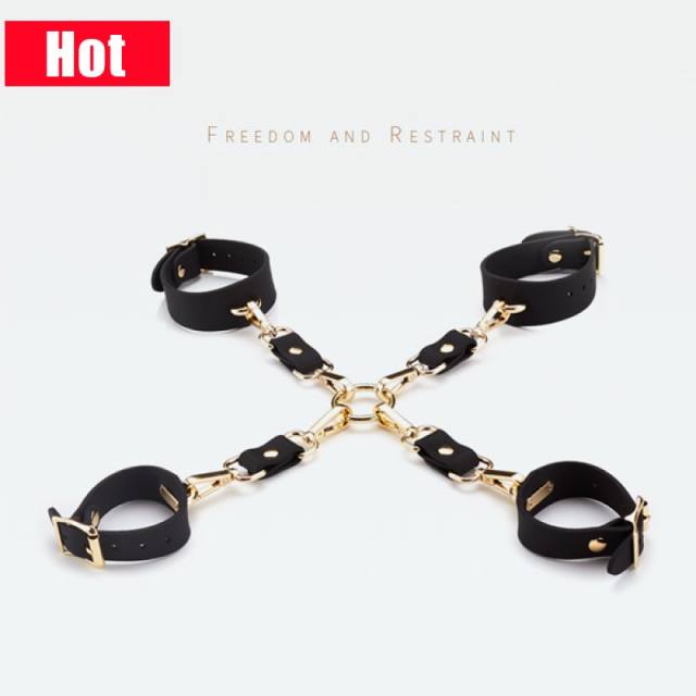 RoomFun 矽膠 十字扣項圈SM套裝