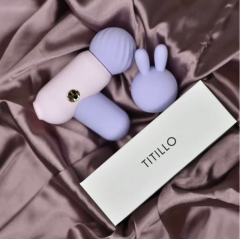 TITILLO｜菁茉吮吸+震動｜雙頭情趣按摩棒紫/粉