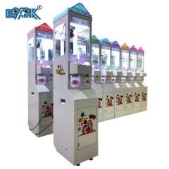 Customized Coin Operated Game Machine Mini Small Size Skii Toy Crane Claw Machine For Sale