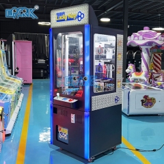 Coin Operated Redemption 9 Lots Lucky Key Arcade Game Machine Toy Gift Prize Vending Machine