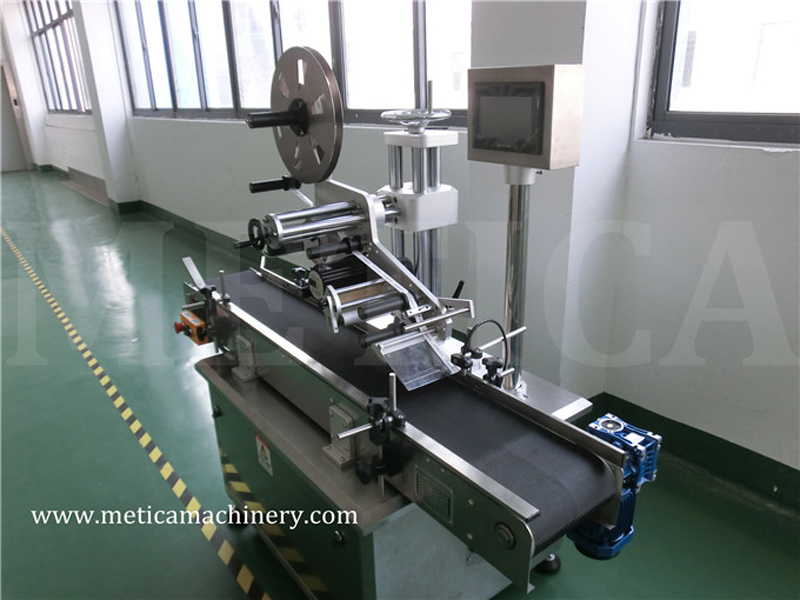 Automatic Top Surface Sticker Labeling Machine For Box / Cards And Bottle Labeling Machine