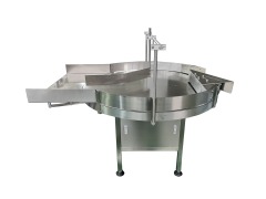 Auto glass/plastic bottle feeder and turn table