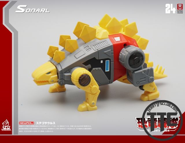 MechFansToys MFT  MF24N Snarl Dinobot Comic Version