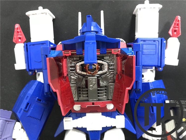Toy House Factory THF-04 Ultra Magnus MP-22 Hyper Magnum,Masterpiece