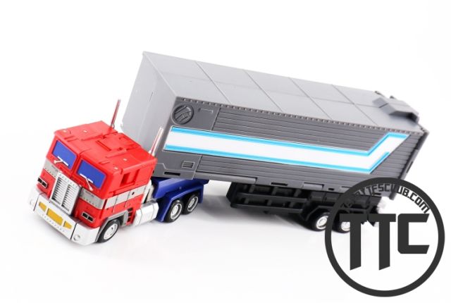 Magic Square MS MS-B18 Light of Justice Optimus Prime OP