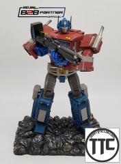 Weijiang WJ MPP10 Commander Optimus Prime Battle Damaged Oversized MP-10 Limited Edition w/ Custom Display Base