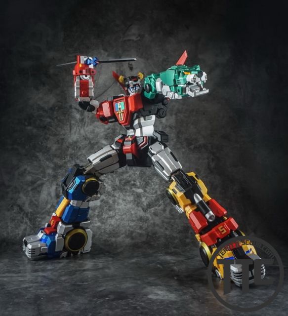 Titan Power TP-01 TP01 Titan Beast King Chogokin Voltron w/ LED