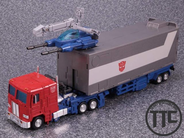 Takara Tomy Masterpiece MP-44 MP44 Optimus Prime OP Convoy Version 3.0