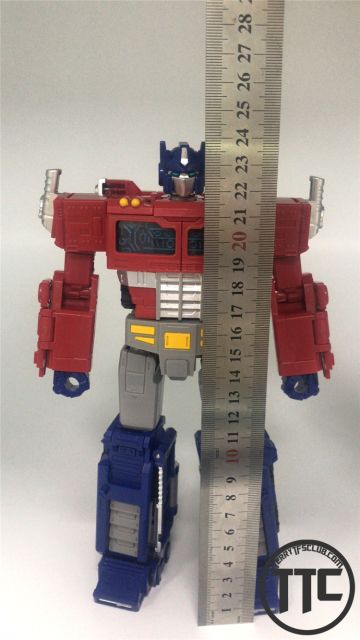 Aoyi Mech H6002-10A Optimus Prime Oversized War for Cybertron: Siege