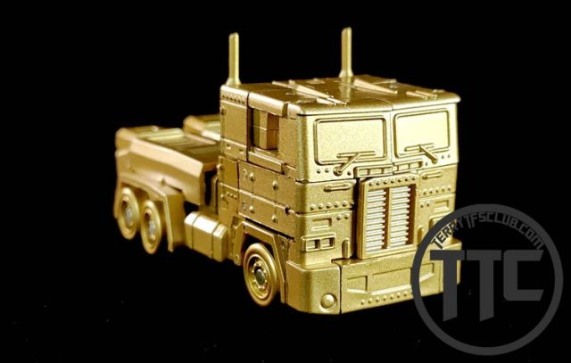 Magic Square MS-B18G Light of Justice Optimus Prime Gold Version