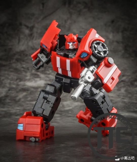 【SOLD OUT】Iron Factory EX40 Mini One Man Army Cliffjumper